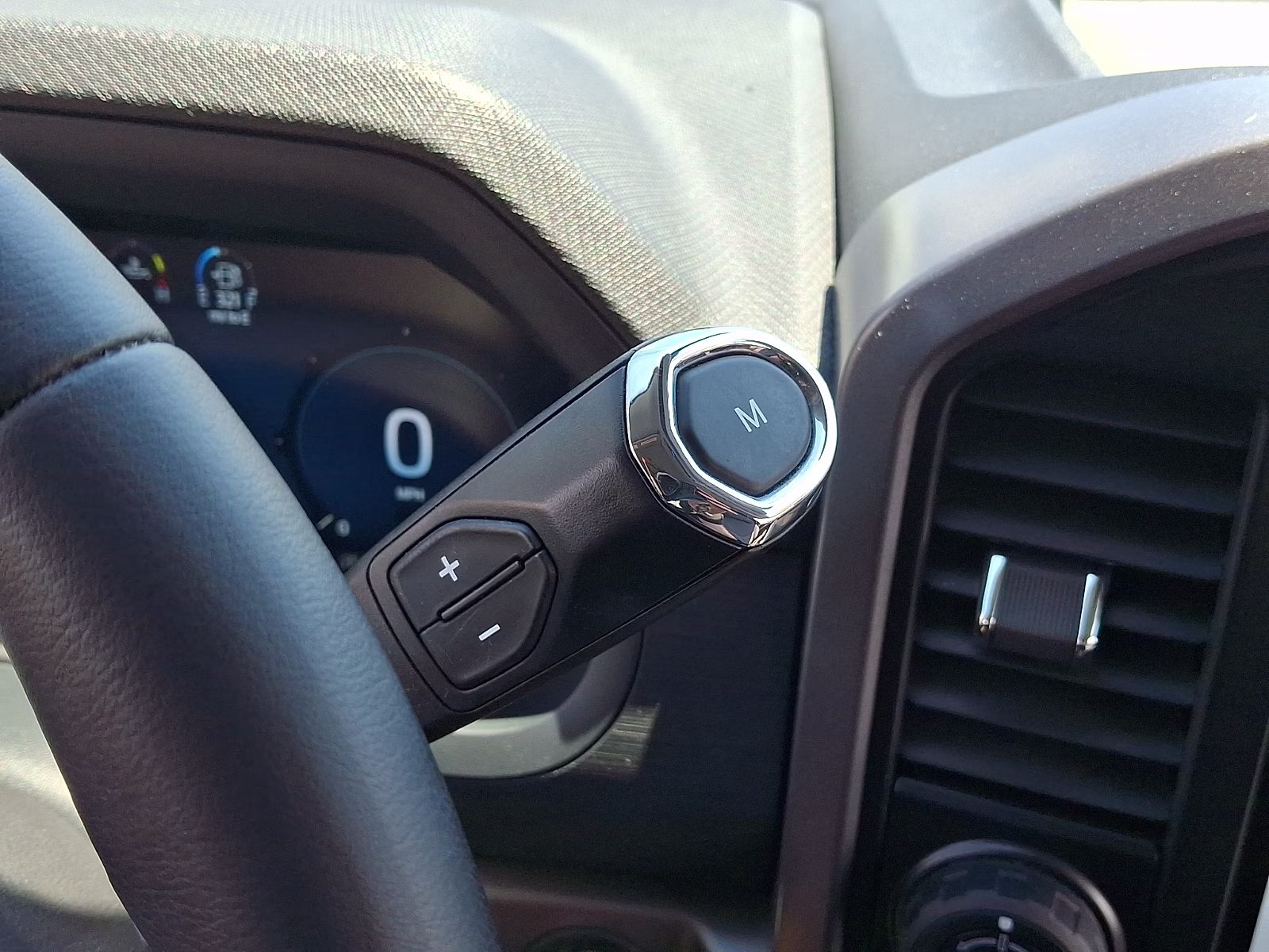 2024 Avalanche - DR Ford F-150 XLT 4X4
