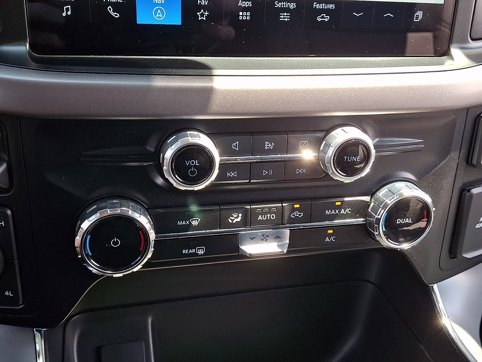 2024 Avalanche - DR Ford F-150 XLT 4X4