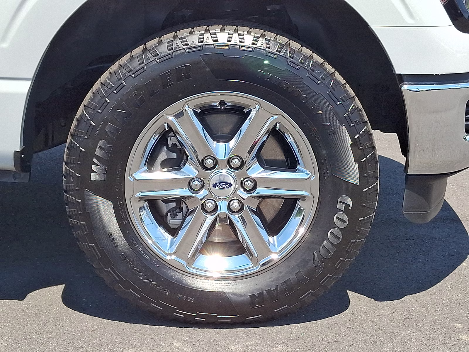 2024 Avalanche - DR Ford F-150 XLT 4X4