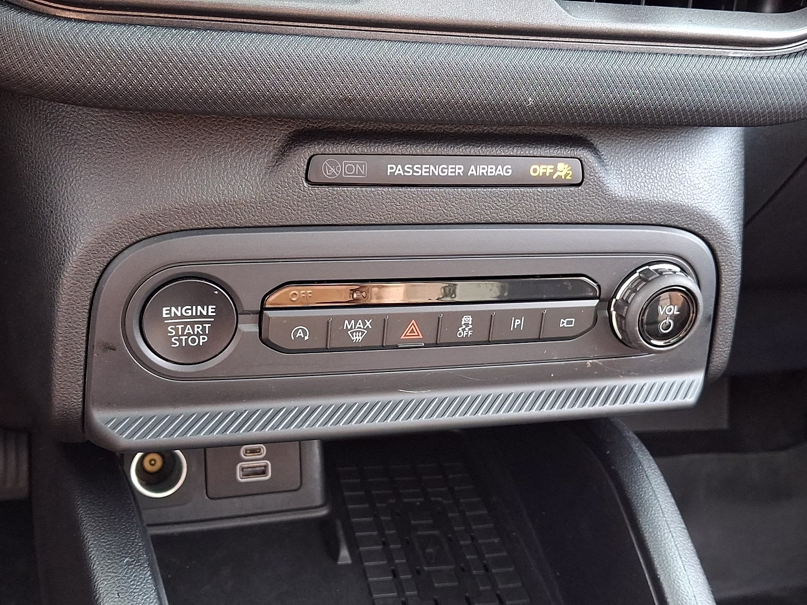 2025 Azure Gray Metallic Tri-Coat - G4 Ford Bronco Sport Outer Banks 4X4