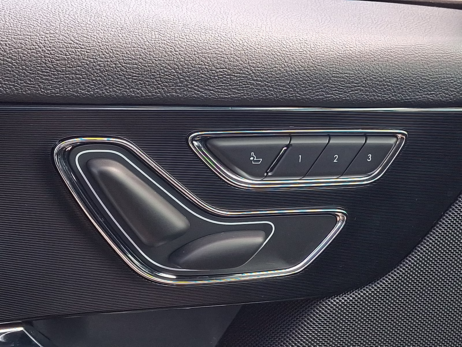 2020 Artisan Blue - B3 Lincoln Corsair Reserve AWD