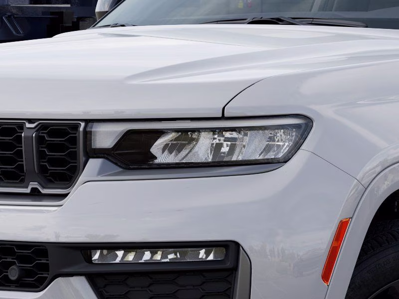 2026 Bright White Clearcoat Jeep Grand Cherokee L Limited Reserve 4X4 SUV
