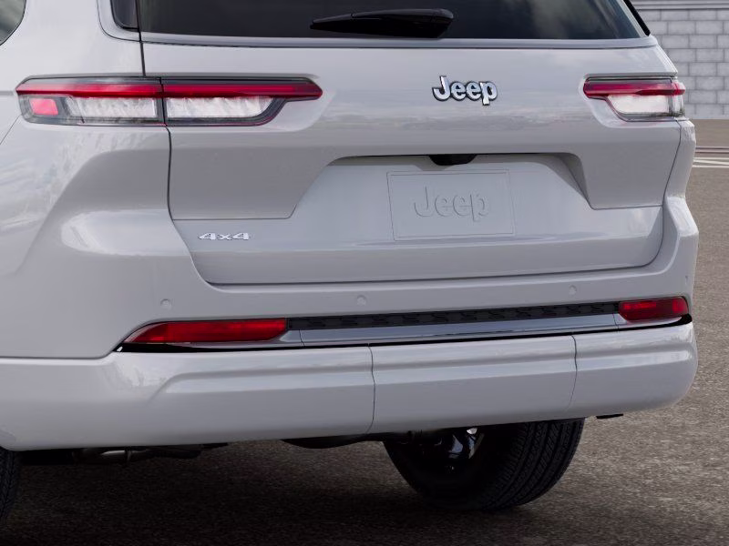 2026 Bright White Clearcoat Jeep Grand Cherokee L Limited Reserve 4X4 SUV