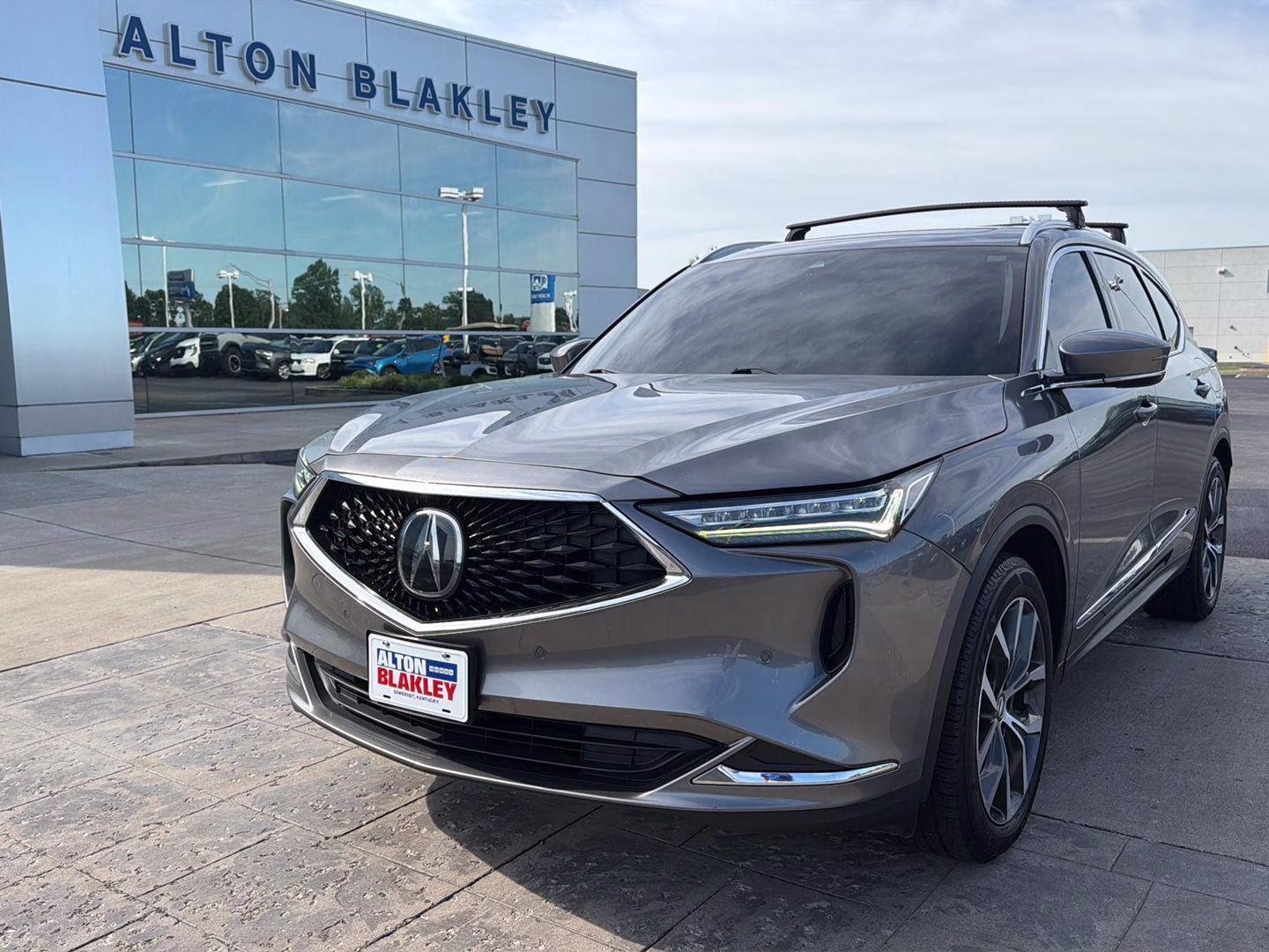 2022 Acura MDX SH-AWD w/Technology Package's photo