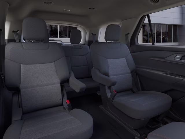2026 Space White Metallic Ford Explorer Active RWD SUV