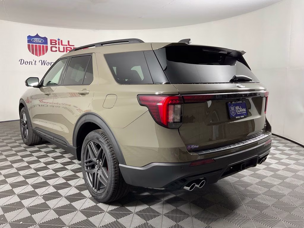 2026 Gray Ford Explorer ST RWD SUV