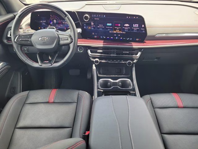 2024 Stardust Metallic Chevrolet Traverse RS AWD SUV