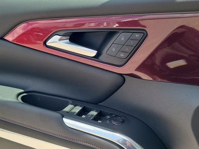 2024 Stardust Metallic Chevrolet Traverse RS AWD SUV