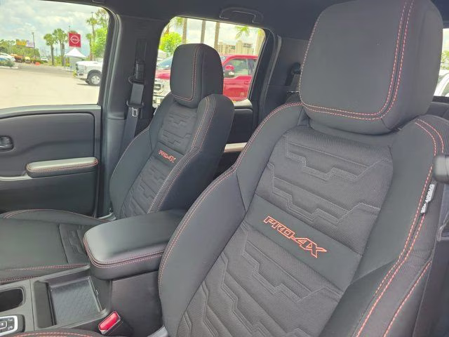 2026 Super Black Nissan Frontier PRO-4X 4X4 Truck