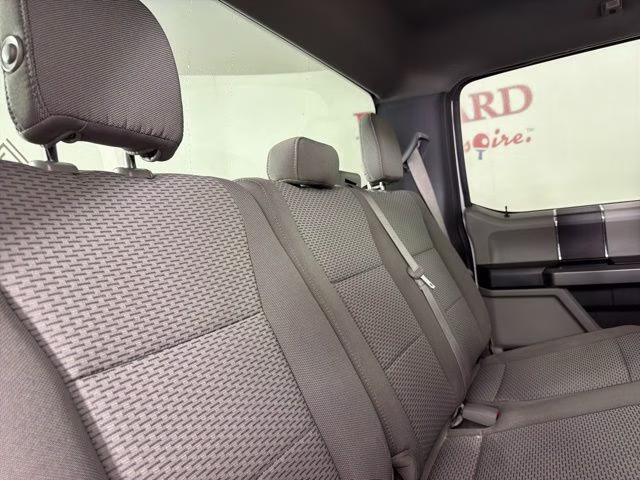 2019 Oxford White Ford F-150 XLT 4X4 Truck