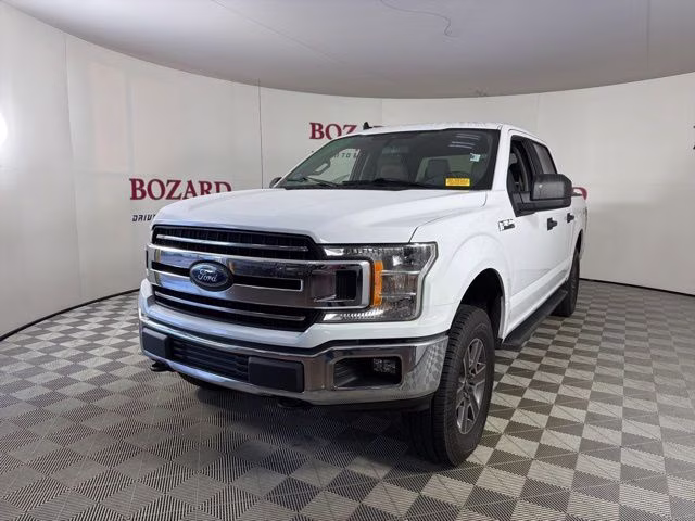 2019 Oxford White Ford F-150 XLT 4X4 Truck
