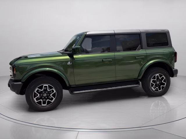2025 Green Metallic Ford Bronco Outer Banks 4X4 Convertible