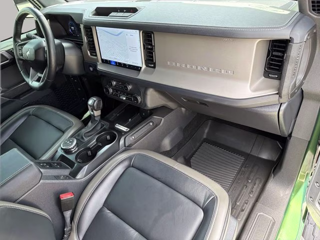 2025 Green Metallic Ford Bronco Outer Banks 4X4 Convertible