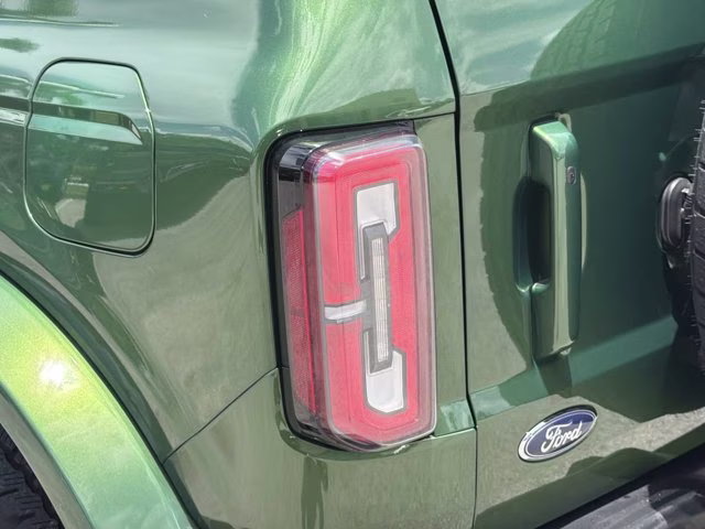 2025 Green Metallic Ford Bronco Outer Banks 4X4 Convertible