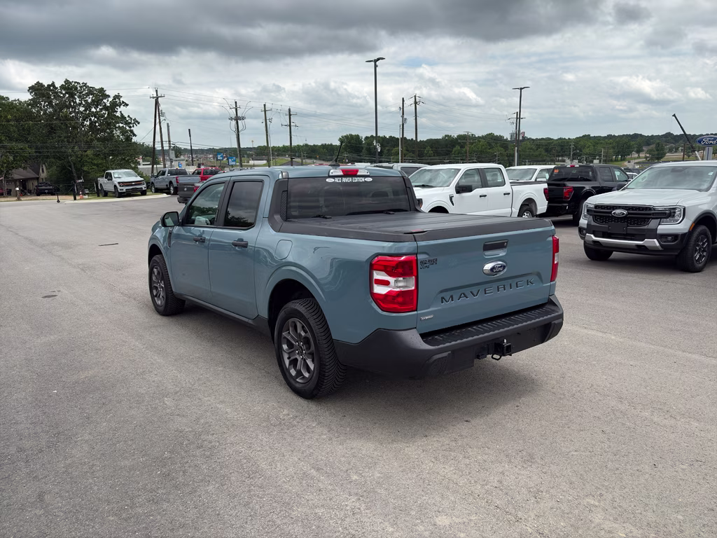 2022 Area 51 Ford Maverick XLT FWD Truck