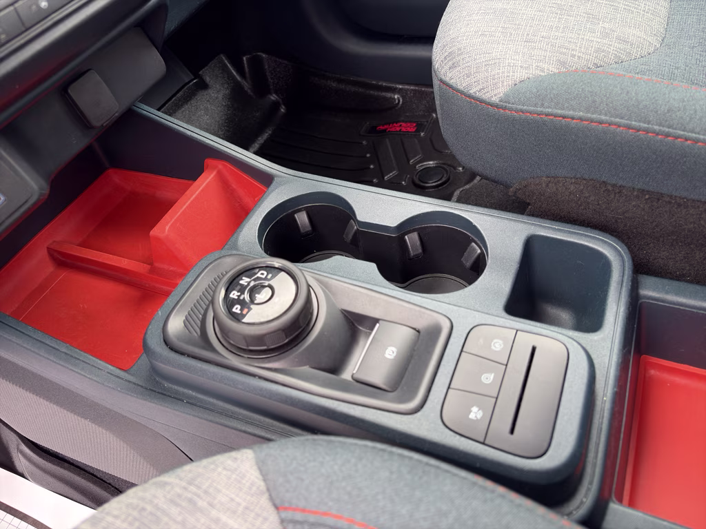 2022 Area 51 Ford Maverick XLT FWD Truck