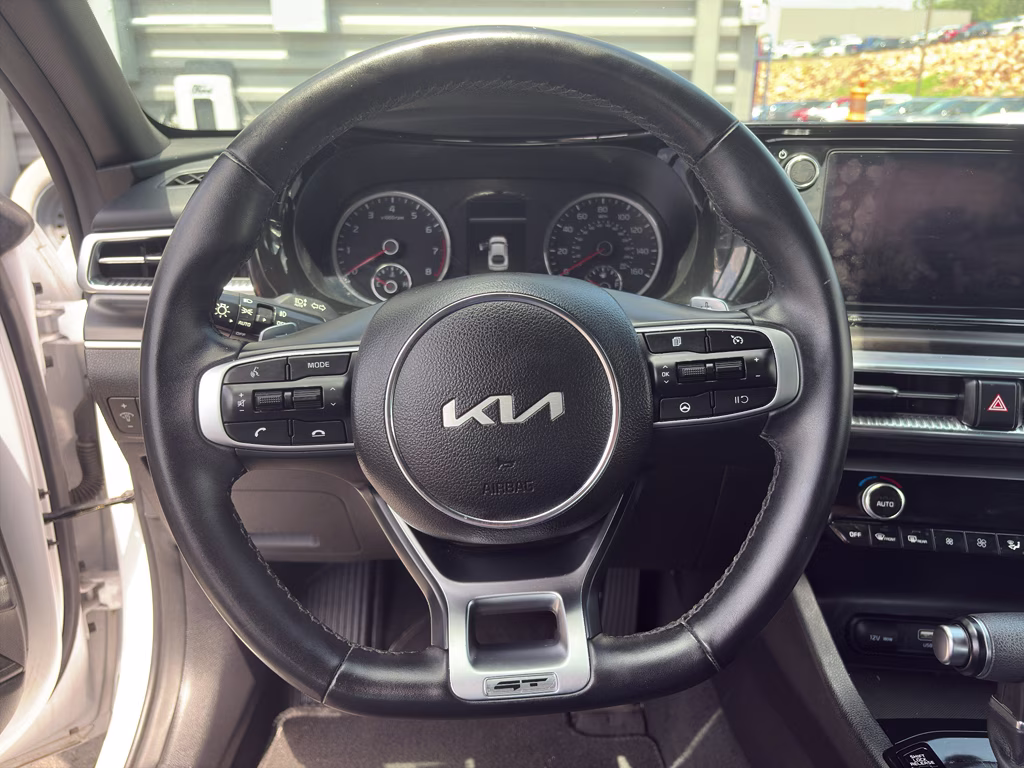 2024 Glacial White Pearl Kia K5 GT FWD Sedan