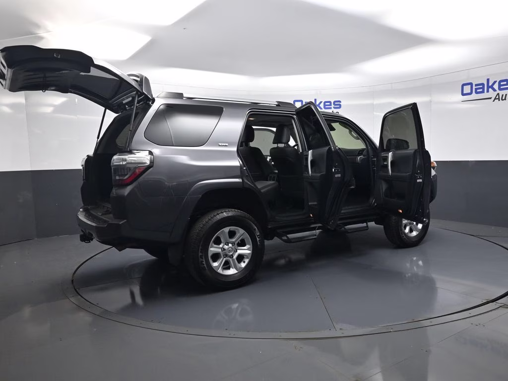 2021 Magnetic Gray Metallic Toyota 4Runner SR5 Premium 4X4 SUV