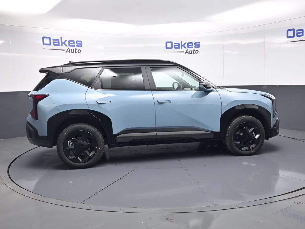 2027 Frost Blue Kia Seltos X-Line S AWD SUV
