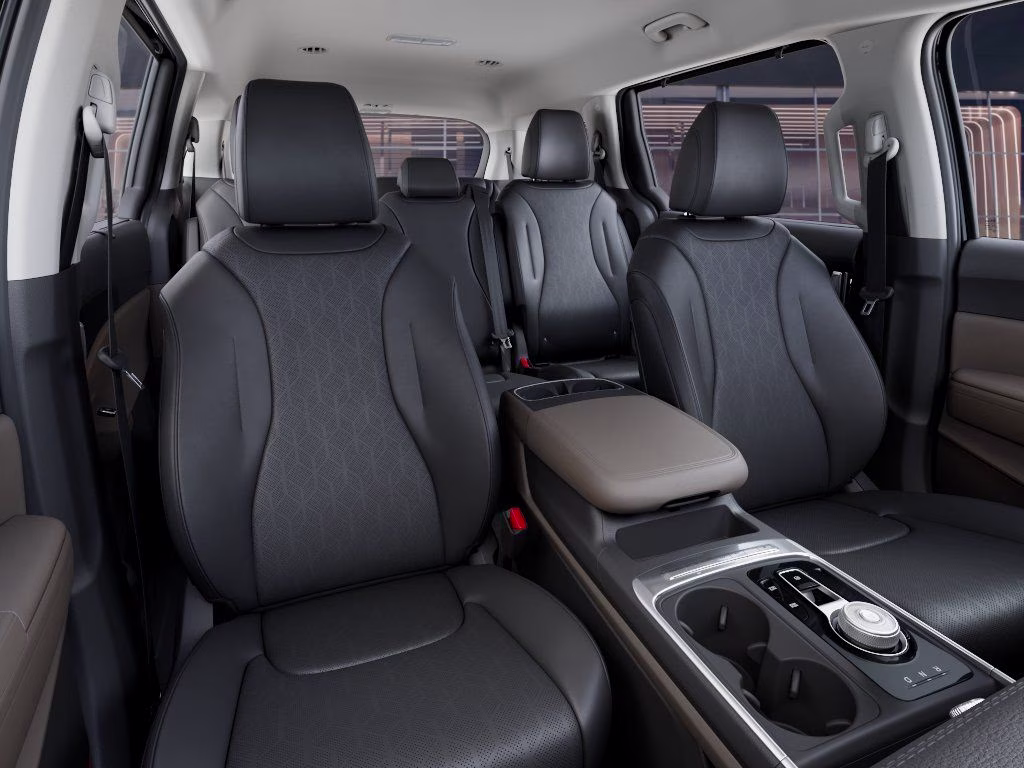 2026 Aurora Black Pearl Kia Carnival Hybrid EX FWD Van