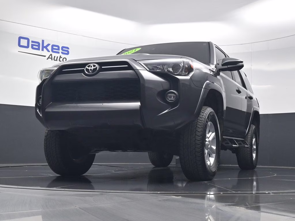 2021 Magnetic Gray Metallic Toyota 4Runner SR5 Premium 4X4 SUV