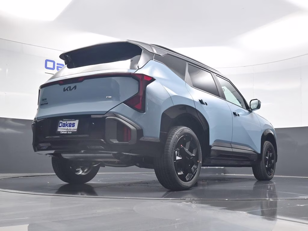 2027 Frost Blue Kia Seltos X-Line S AWD SUV