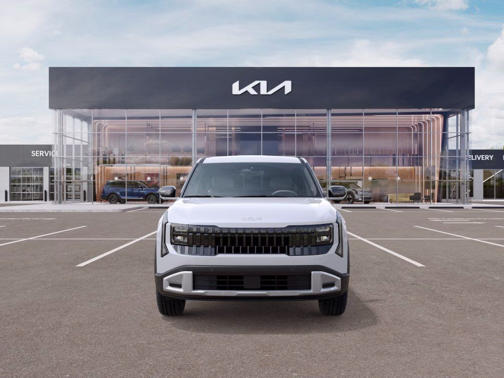 2027 Snow White Pearl Kia Seltos S FWD SUV