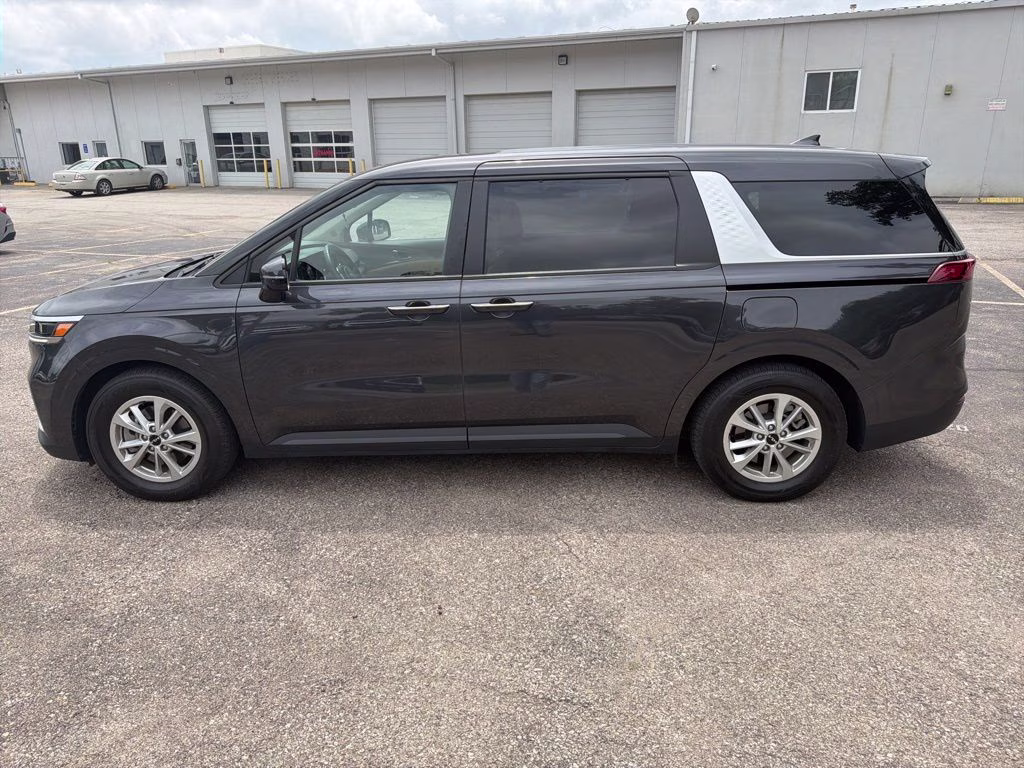 2023 Panthera Metal Kia Carnival LX Seat Package FWD Van