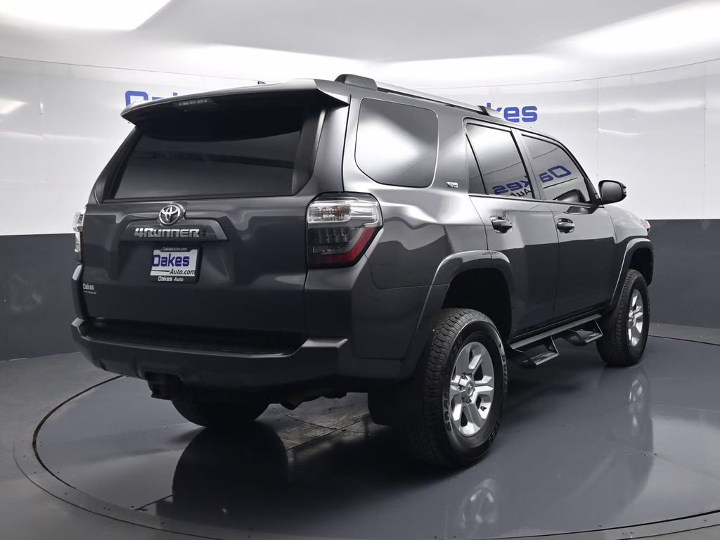 2021 Magnetic Gray Metallic Toyota 4Runner SR5 Premium 4X4 SUV