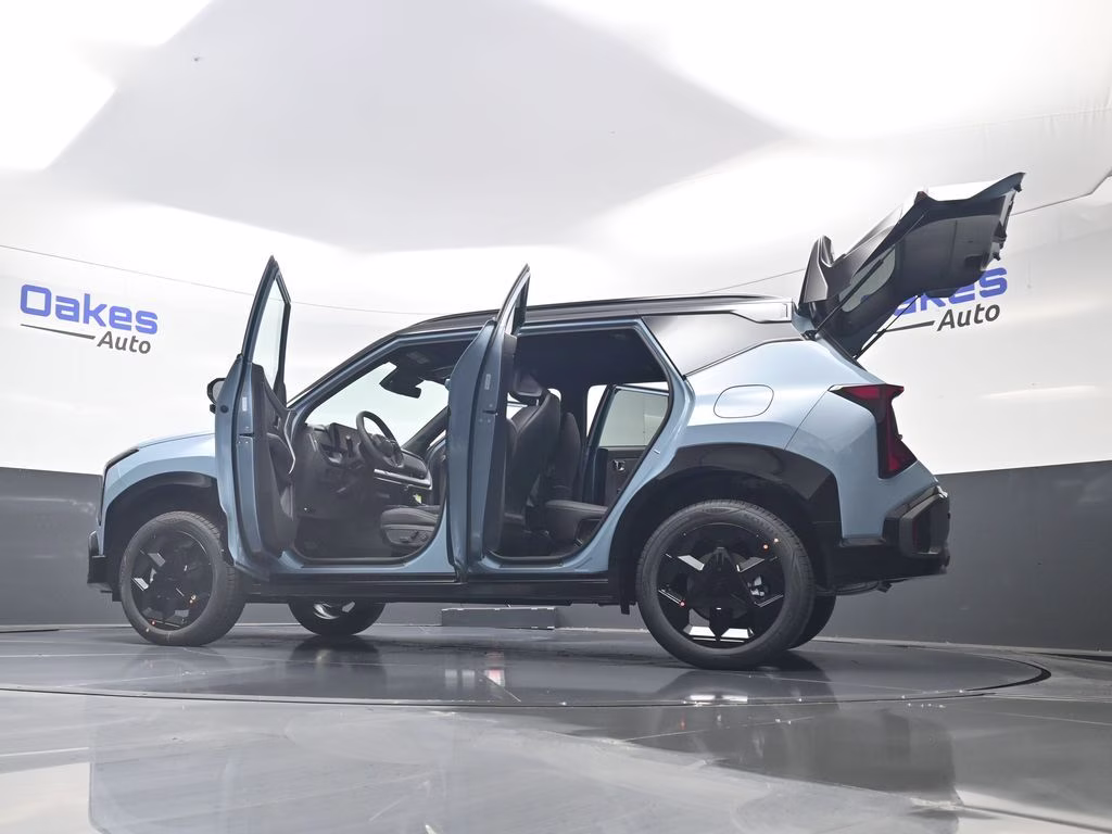 2027 Frost Blue Kia Seltos X-Line S AWD SUV