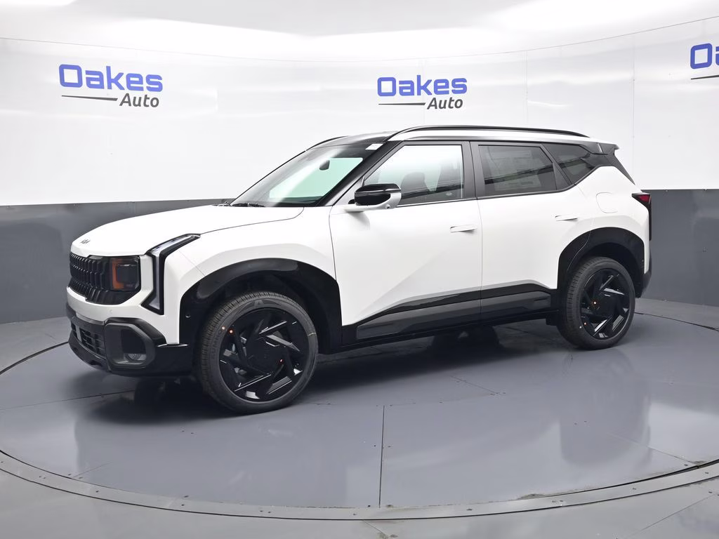 2027 Snow White Pearl Kia Seltos X-Line SX AWD SUV