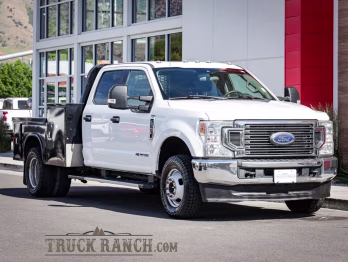 2021 Oxford White Ford Super Duty F-350 DRW XLT 4X4 Truck