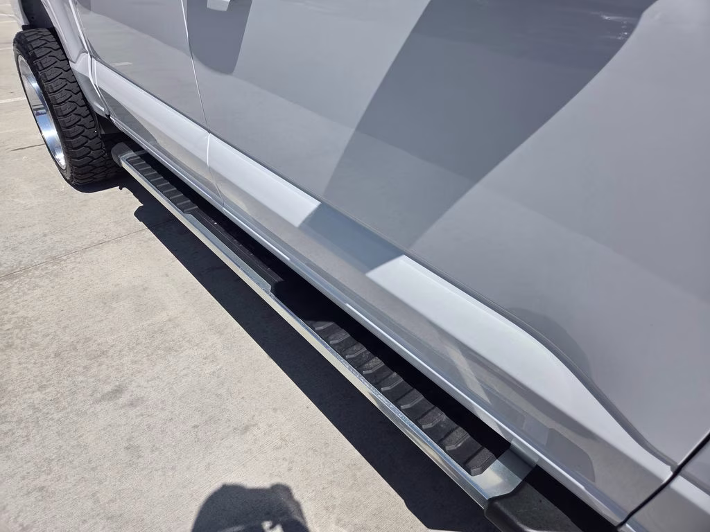 2024 Oxford White Ford F-150 XLT 4X4 Truck