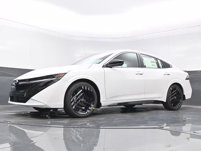 2026 Aspen White Tricoat Nissan Sentra SR FWD Sedan