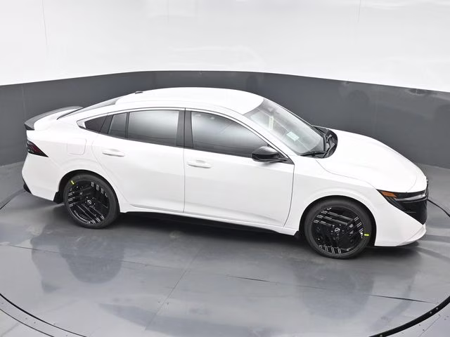 2026 Aspen White Tricoat Nissan Sentra SR FWD Sedan
