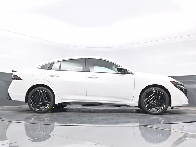 2026 Aspen White Tricoat Nissan Sentra SR FWD Sedan
