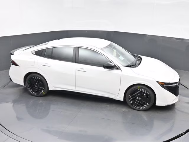 2026 Aspen White Tricoat Nissan Sentra SR FWD Sedan