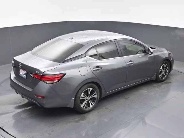 2022 Gun Metallic Nissan Sentra SV FWD Sedan
