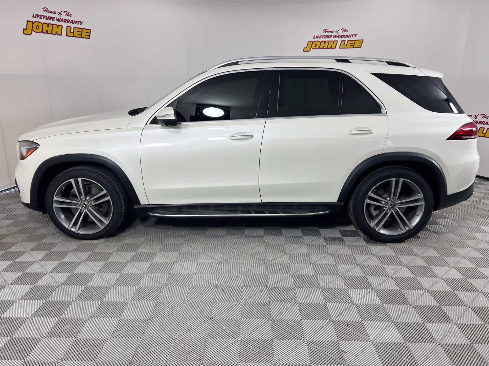2022 MANUFAKTUR Diamond White Bright Mercedes-Benz GLE 450 GLE 450 AWD SUV