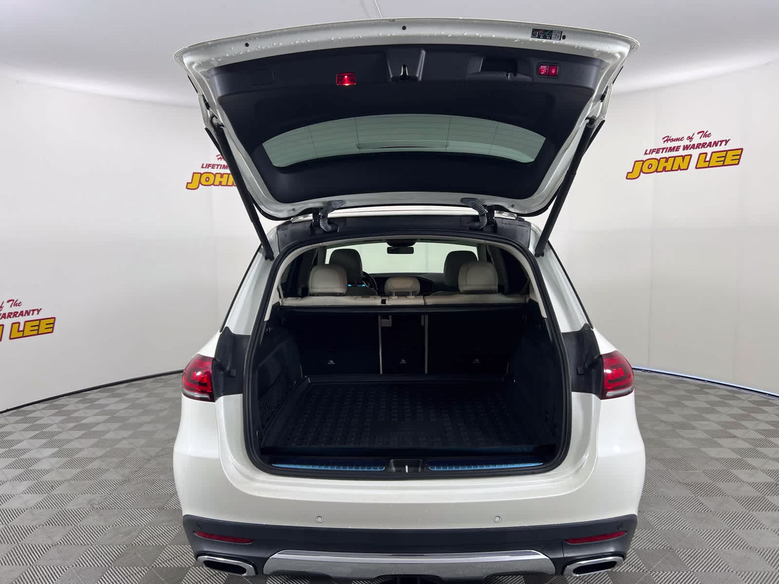2022 MANUFAKTUR Diamond White Bright Mercedes-Benz GLE 450 GLE 450 AWD SUV