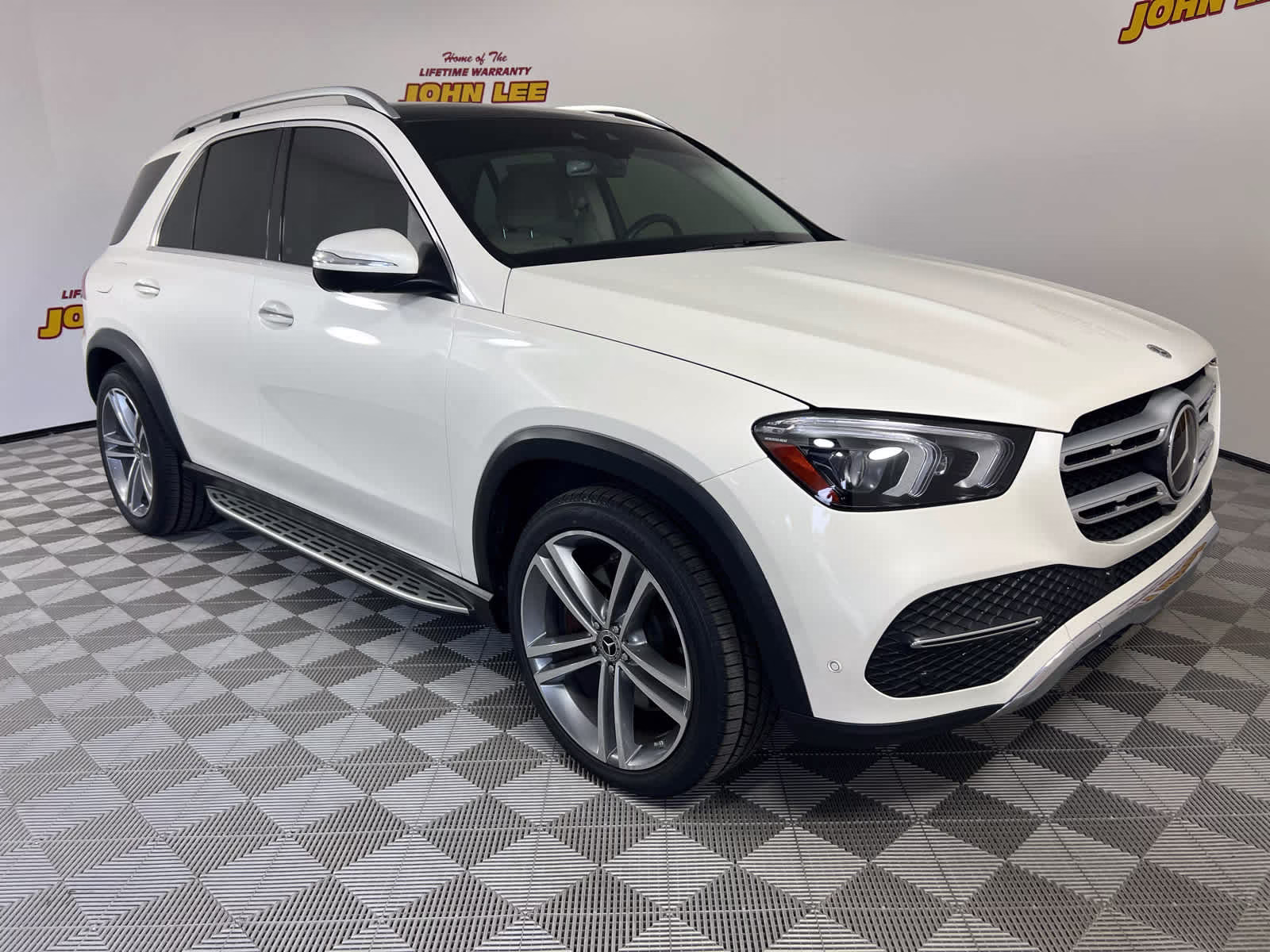 2022 MANUFAKTUR Diamond White Bright Mercedes-Benz GLE 450 GLE 450 AWD SUV