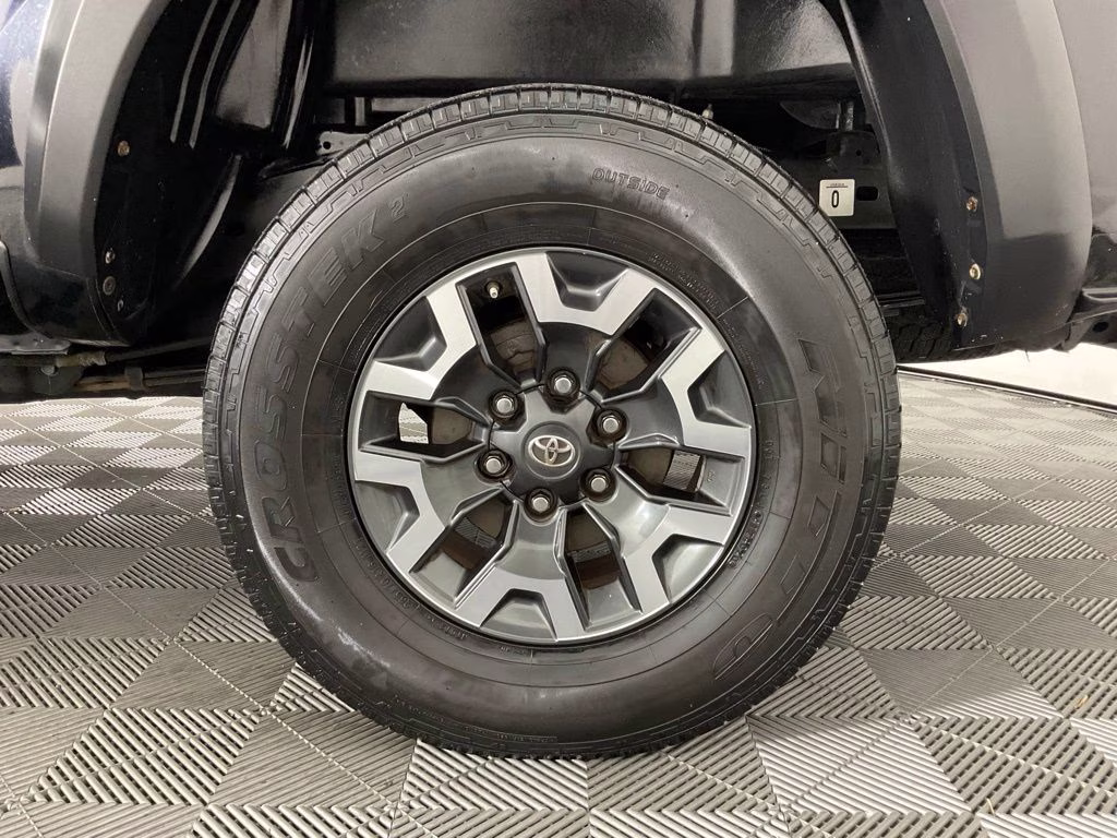 2018 Midnight Black Metallic Toyota Tacoma TRD Off-Road RWD Truck