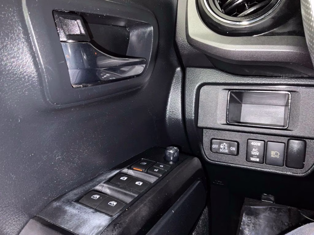 2018 Midnight Black Metallic Toyota Tacoma TRD Off-Road RWD Truck