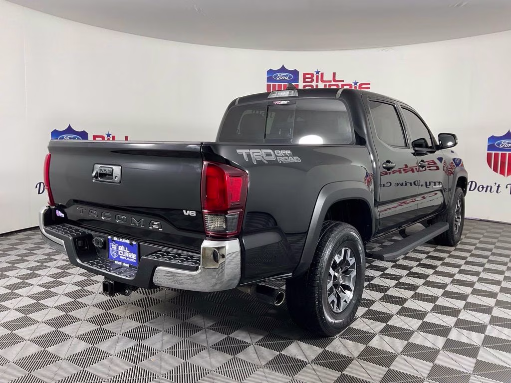 2018 Midnight Black Metallic Toyota Tacoma TRD Off-Road RWD Truck