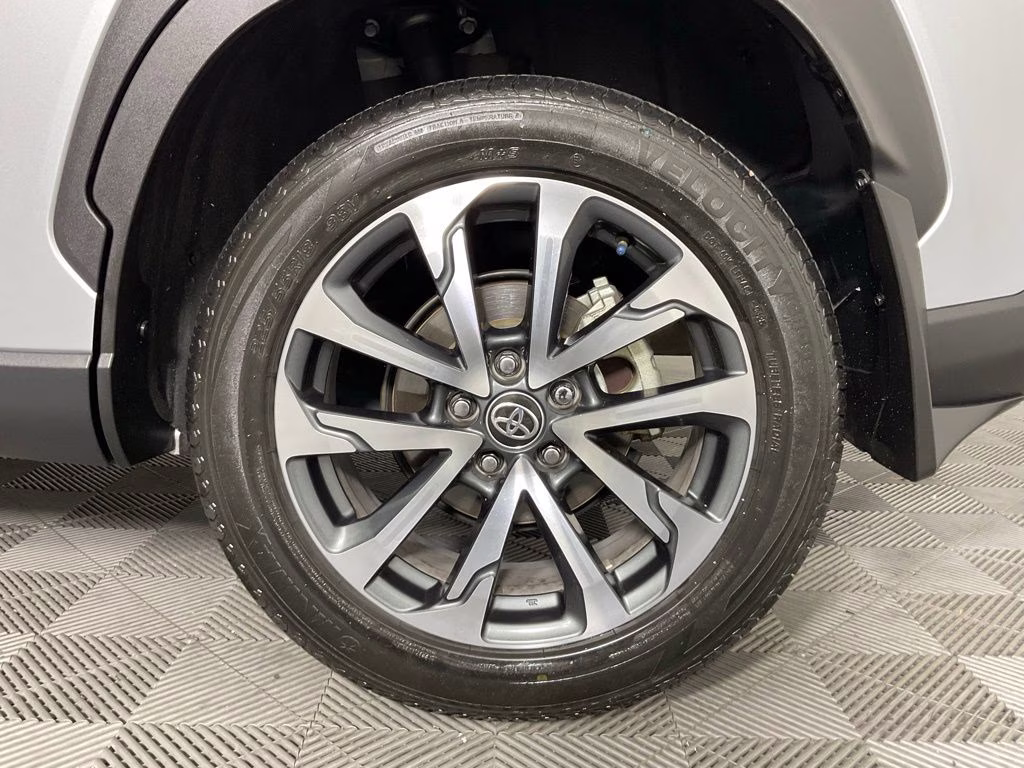 2023 Silver Toyota Corolla Cross XLE FWD SUV
