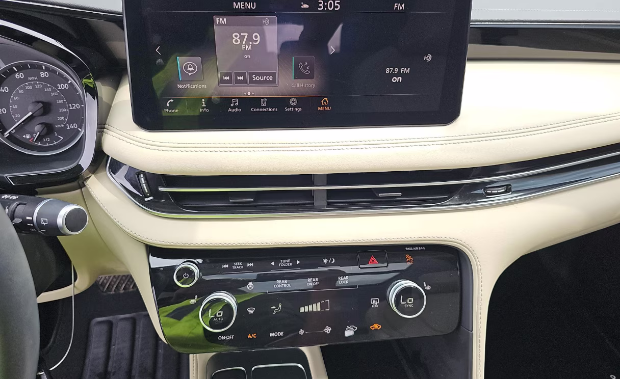 2023 Majestic INFINITI QX60 LUXE FWD SUV
