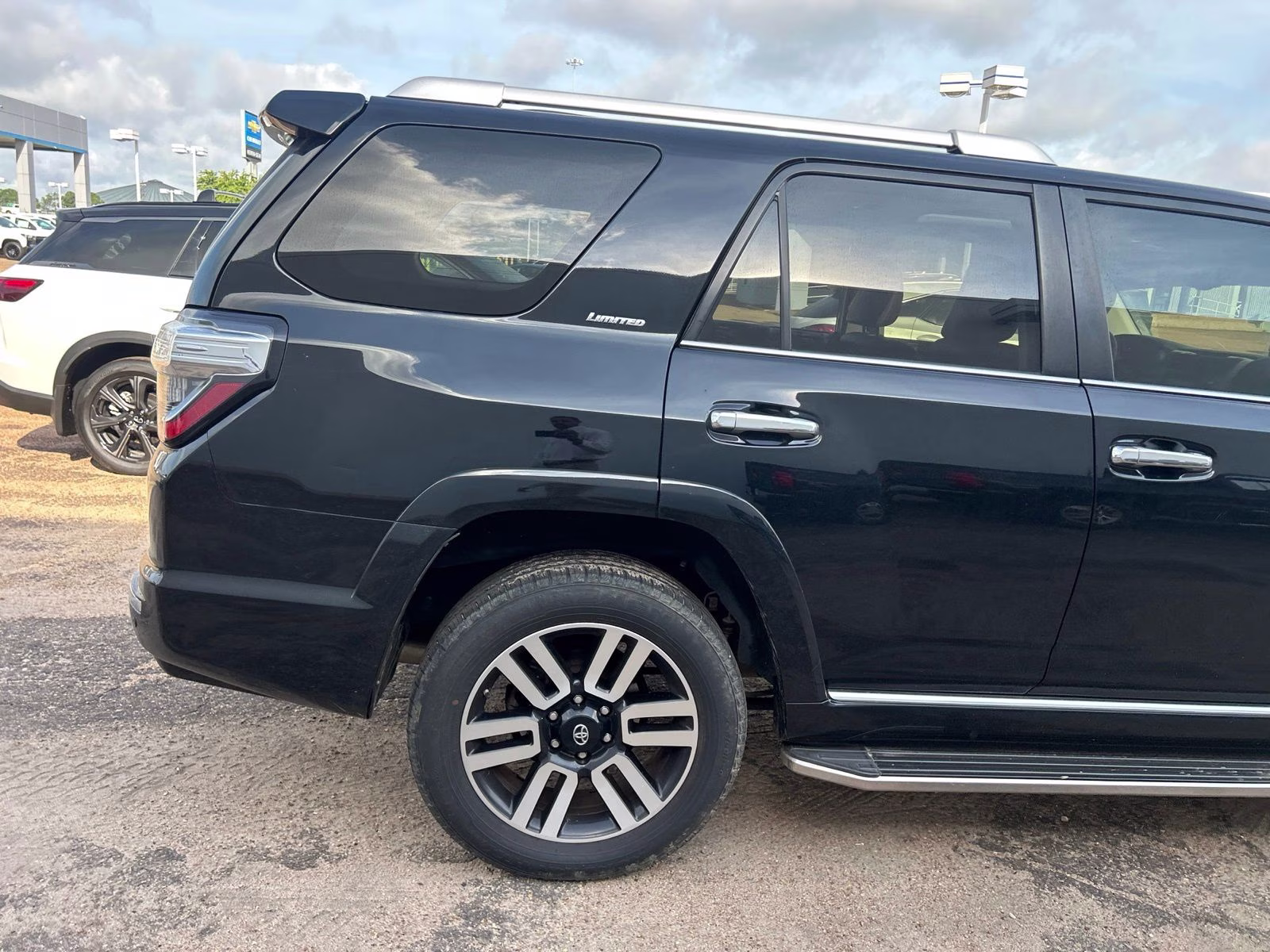 2016 Midnight Black Metallic Toyota 4Runner Limited RWD SUV
