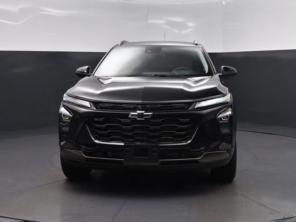 2026 Black Metallic Chevrolet Trax ACTIV FWD SUV