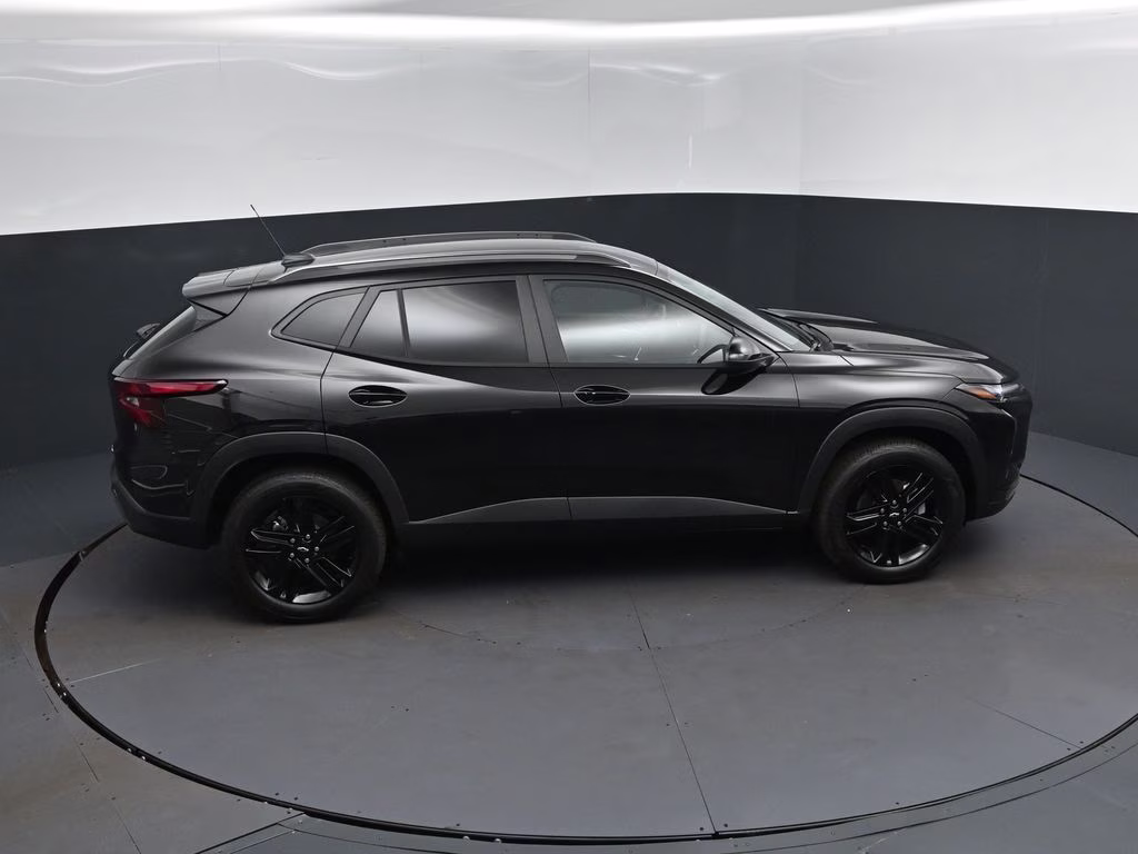 2026 Black Metallic Chevrolet Trax ACTIV FWD SUV