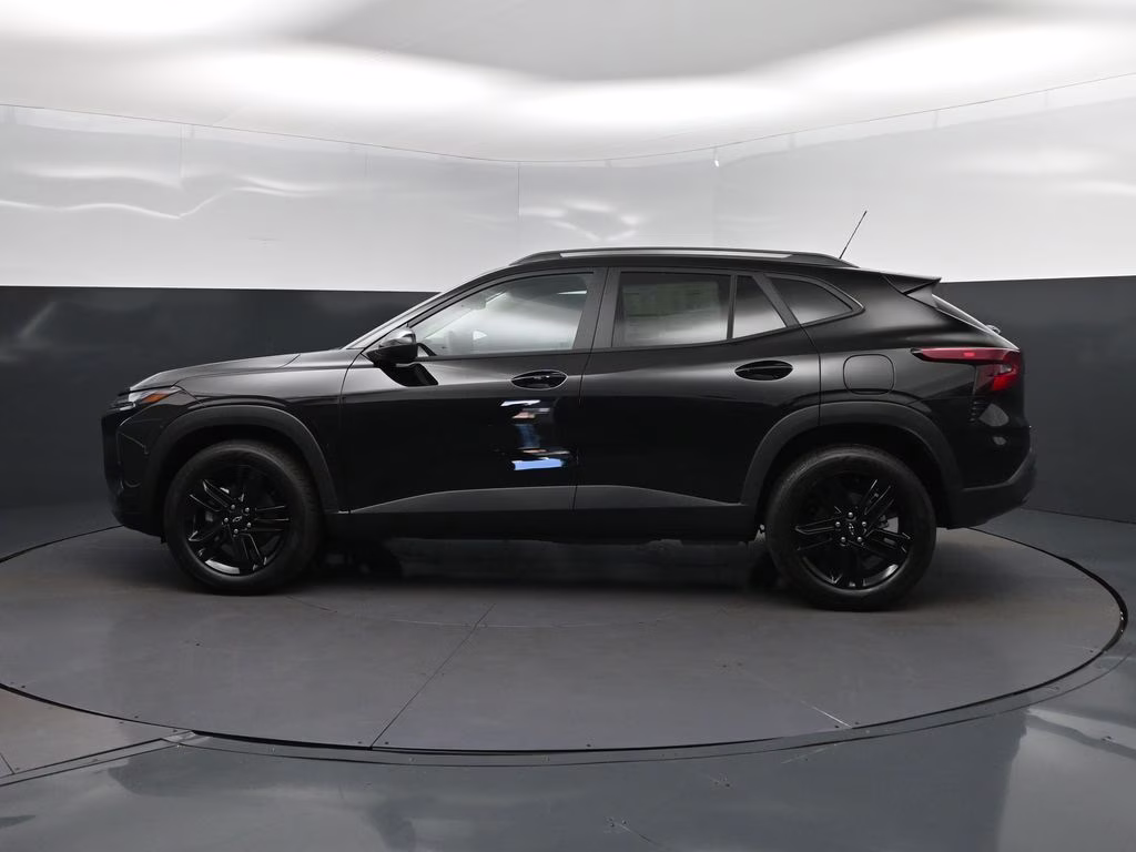 2026 Black Metallic Chevrolet Trax ACTIV FWD SUV